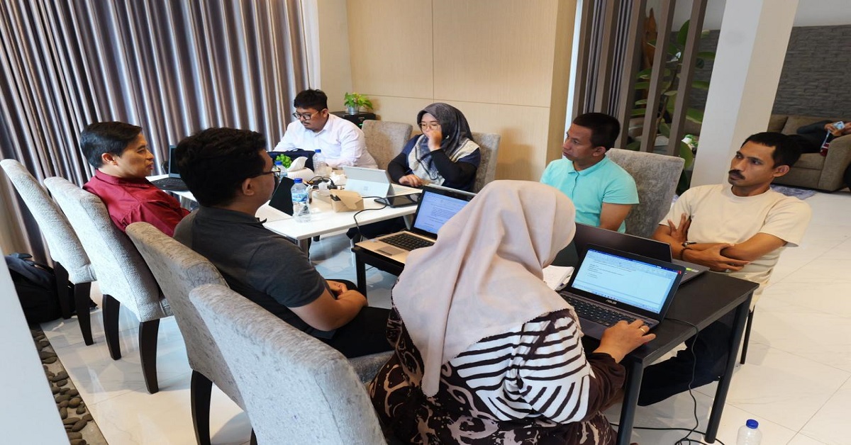 Coaching Clinic Penguatan Metodologi dan Riset Disertasi Program Doktor KPI Digelar di Sentul