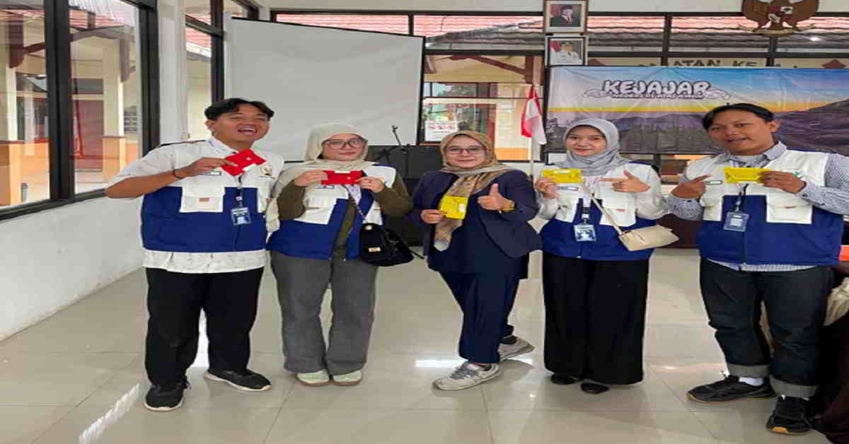 Wujudkan Kepedulian Kesehatan Reproduksi, Mahasiswa PMI UIN Jakarta Ikuti Pelatihan Pembuatan Pembalut Kain di Kejajar Wonosobo