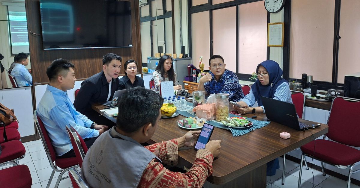 Tiktok with FST (2)