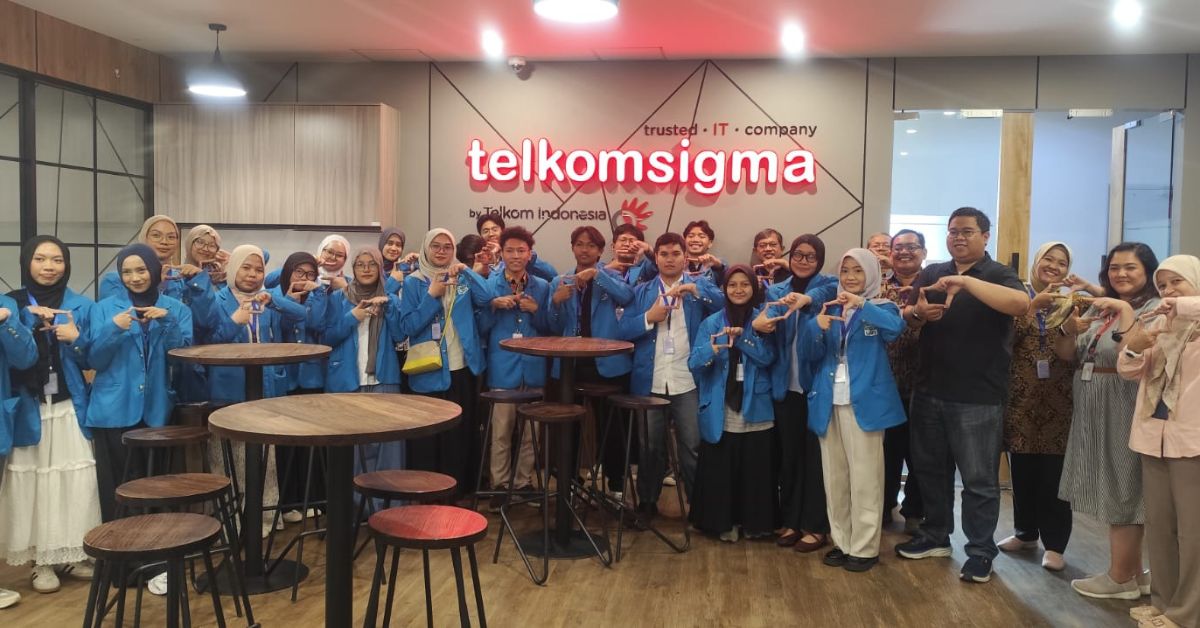 Jembatani Teori dan Industri, Prodi Sistem Informasi FST UIN Jakarta Gelar Company Visit ke Telkomsigma Serpong