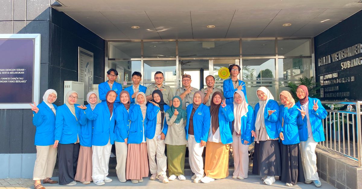 Learning Immunity, from Class to Laboratory: Kuliah Lapangan Mahasiswa Biologi UIN Jakarta ke Balai Veteriner Subang