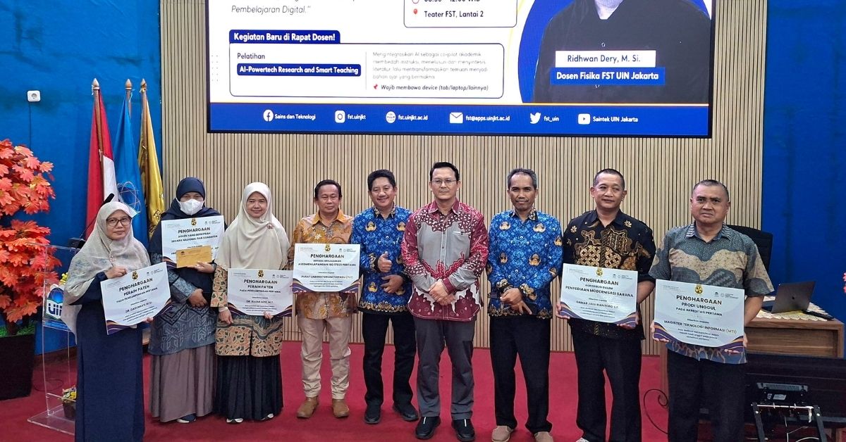 Honoring Excellence and Dedication: FST UIN Jakarta Bestows Awards upon Top Study Programs, Lecturers, and Staff