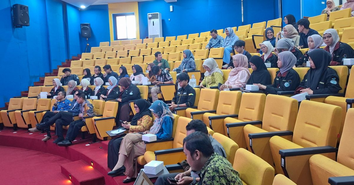 Pemberian Hadiah Pemenang Lomba Nasional Fordek PTKIN 2026 (3)