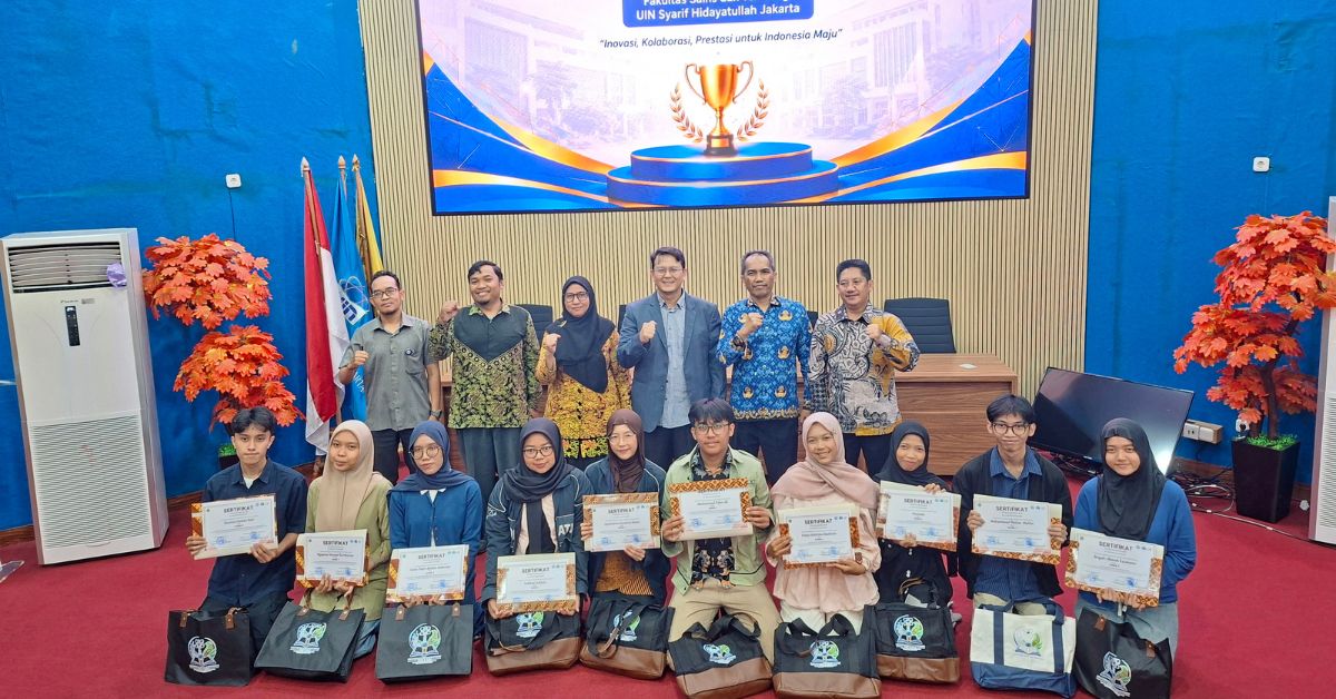 Pemberian Hadiah Pemenang Lomba Nasional Fordek PTKIN 2026