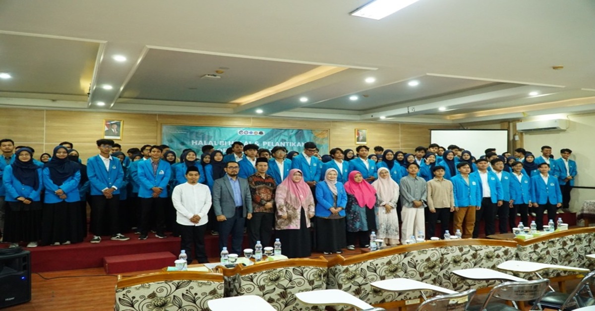 Membentuk Karakter Pemimpin yang Amanah: Fakultas Dirasat Islamiyah Gelar Pelantikan Ormawa FDI Tahun 2026