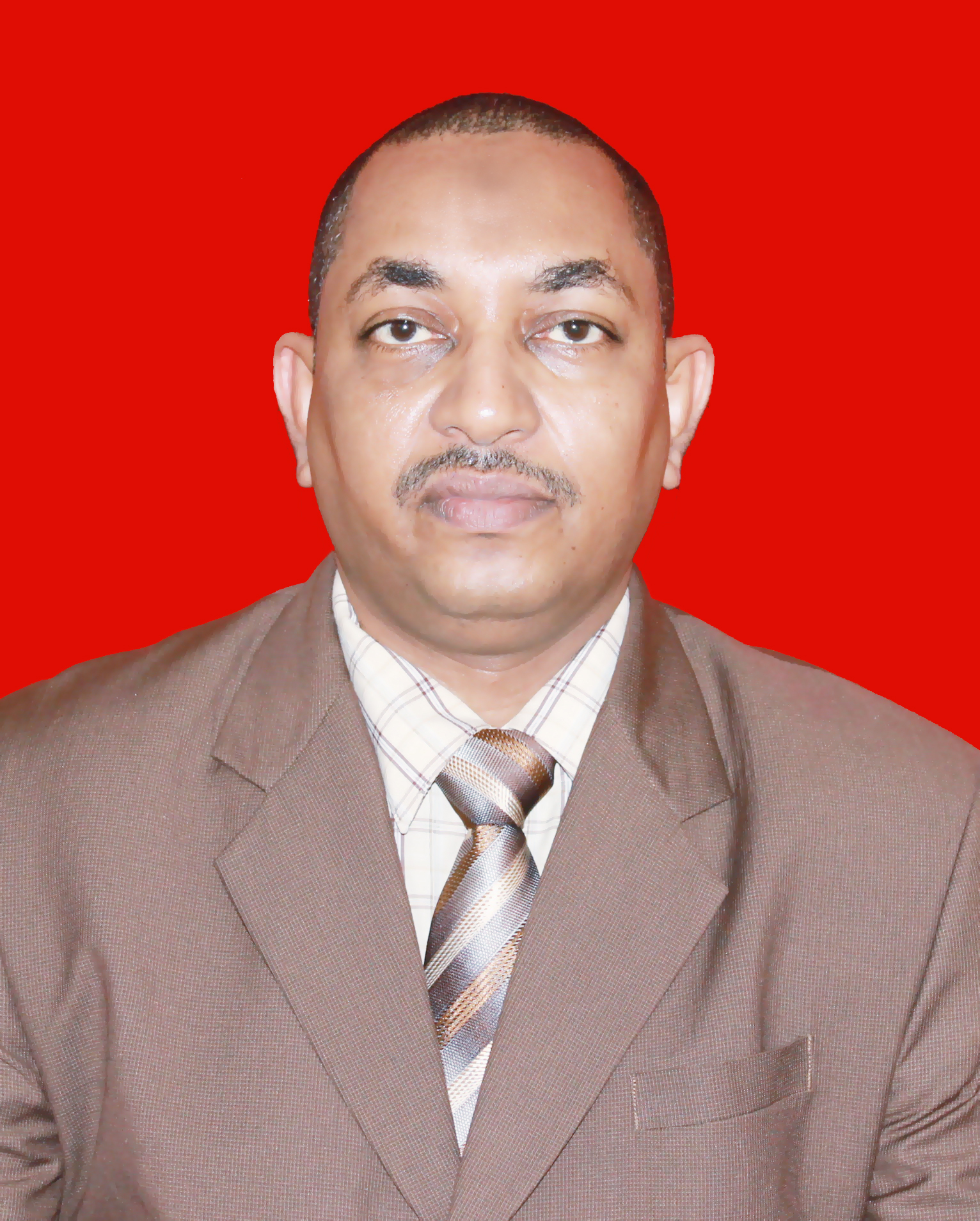 Al-Tahir Al-Tayib Al-Tahir: Doktor Terbaik Wisuda ke-102 Asal Sudan