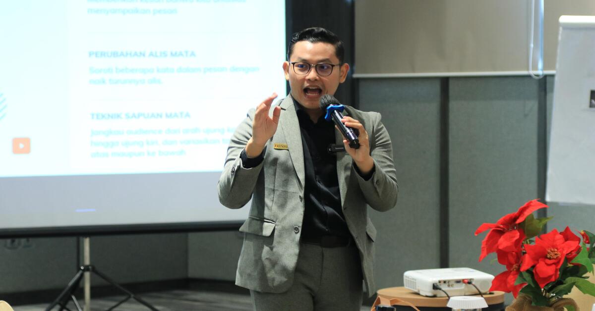 Profil Alumni: M. Syafiul Muktapa, Dari Mahasiswa Ilmu Tafsir Menuju Panggung Public Speaking Nasional