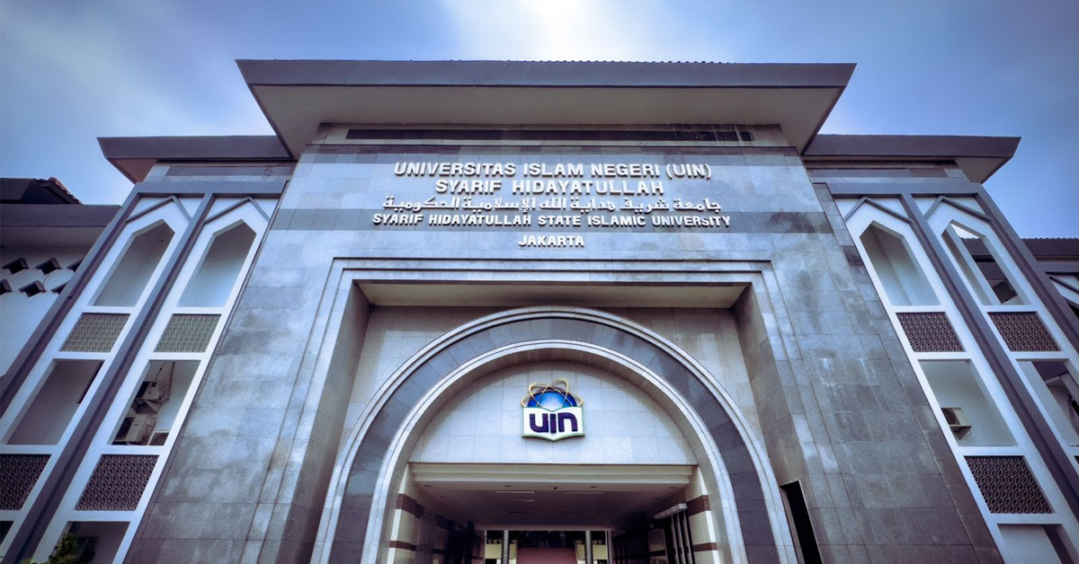 CAPACITY BUILDING for University Personnel: Pelatihan Bahasa Inggris Interaktif bersama Native Speakers!