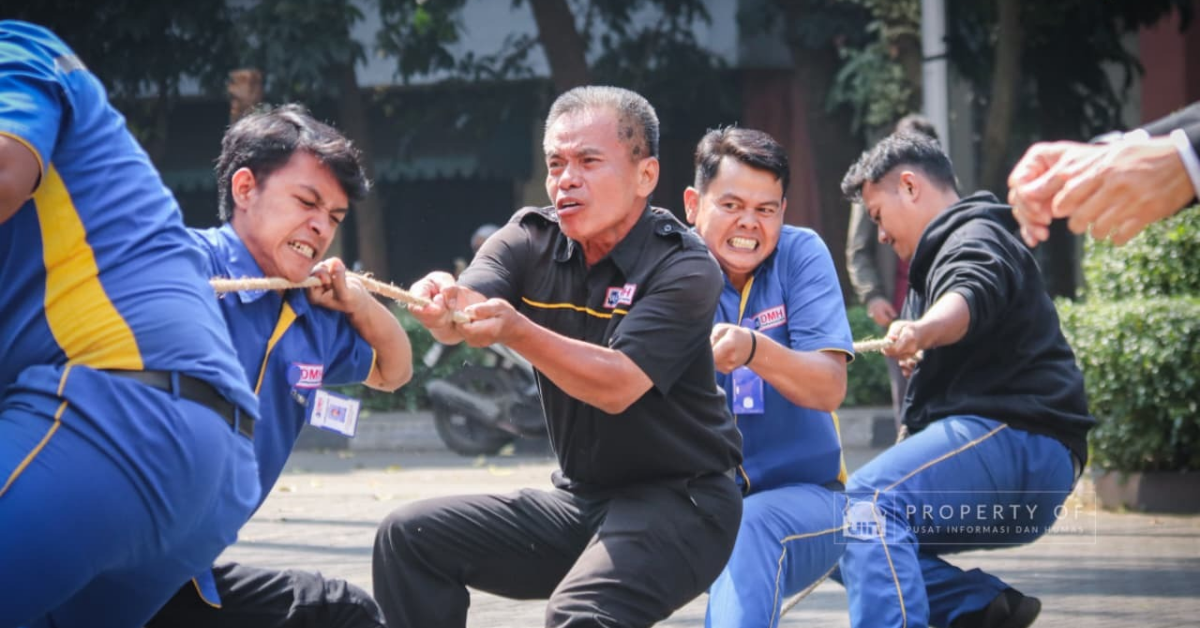 Meriahkan HUT RI ke-80, UIN Jakarta-Diktis Kemenag RI Gelar Perlombaan, Bazar Kuliner UMKM, dan Pemeriksaan Kesehatan Gratis