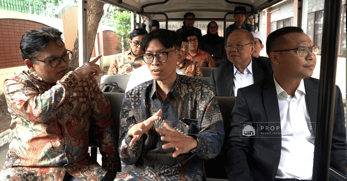 'Religious Tour' across UIN Jakarta: Interfaith Leaders Share Experience on Green Campus 