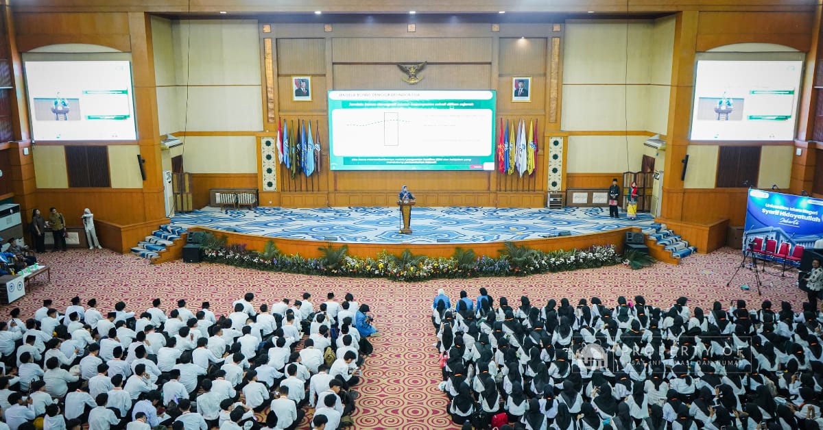 9 Ribu Mahasiswa Baru UIN Jakarta Ikuti PBAK, Gubernur Lemhannas hingga Menteri Berikan Kuliah Umum