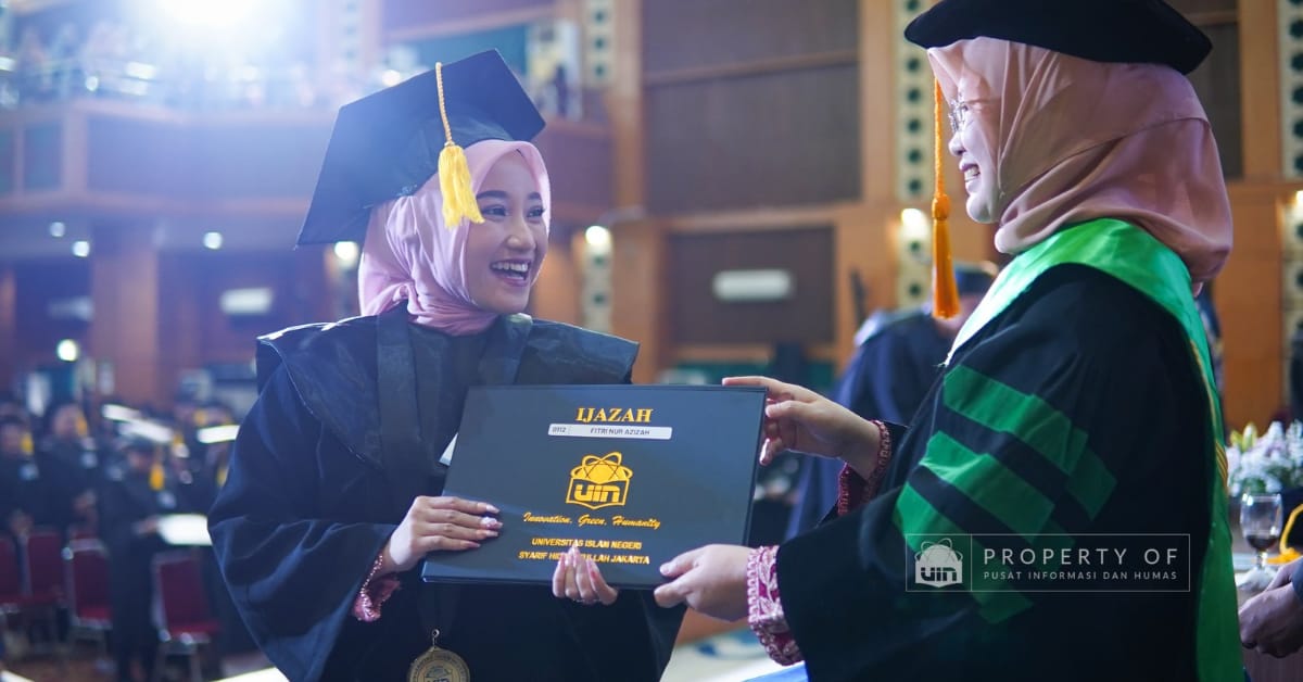 UIN Jakarta Gelar Wisuda ke-137, Wisudawan Terbaik Tekankan Pentingnya Generasi Muda