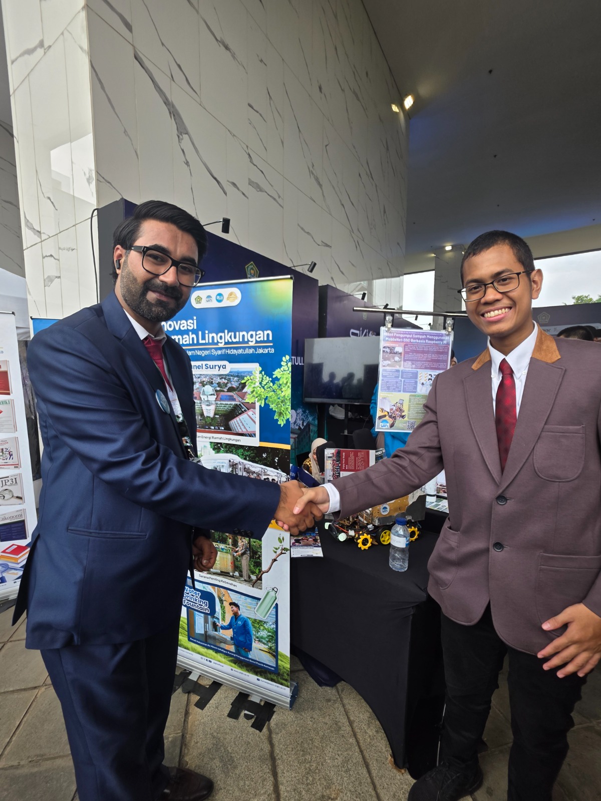 Booth UIN Jakarta di AICIS 2025 2