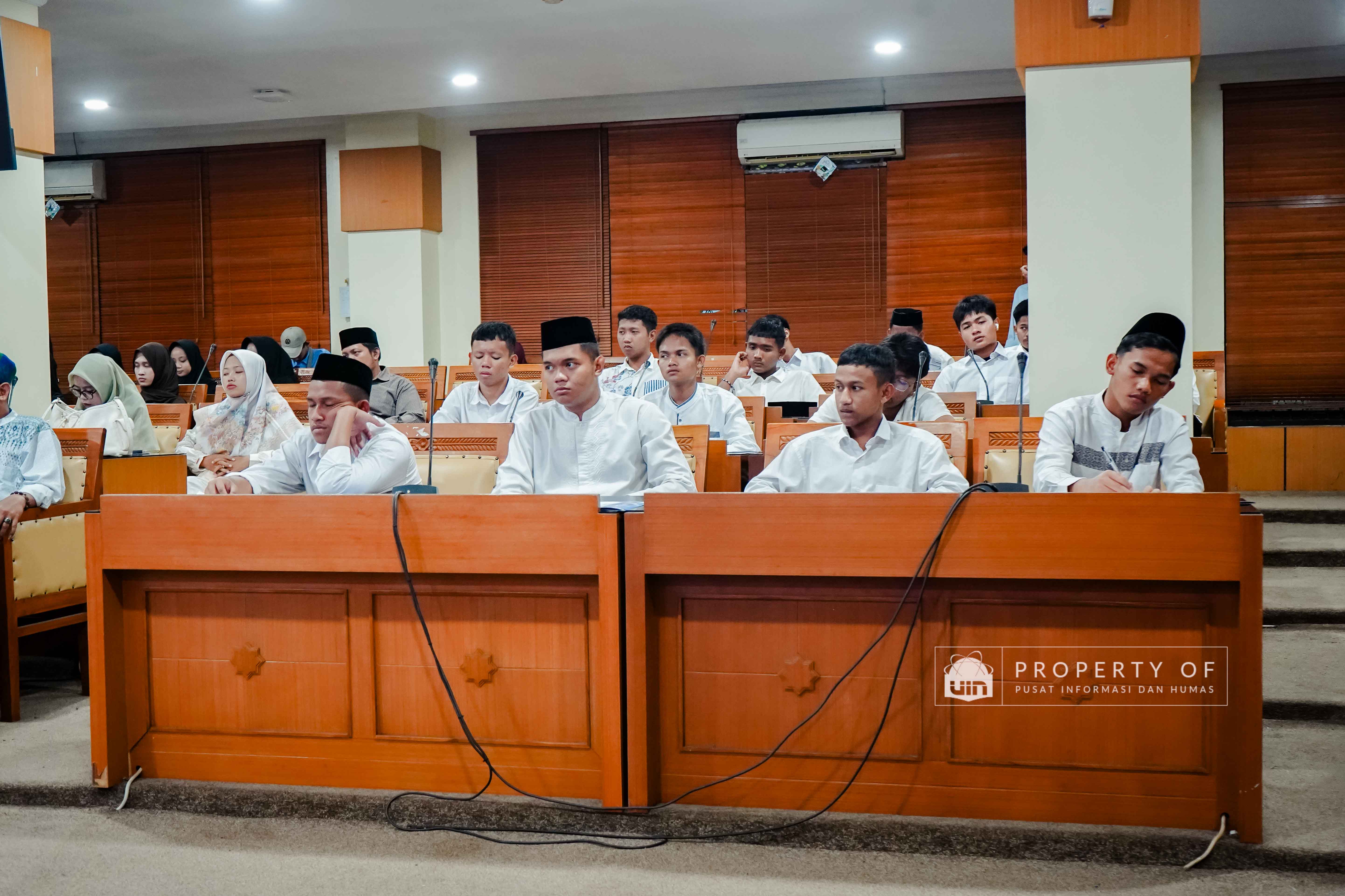 Kunjungan SMA Kaplongan 6