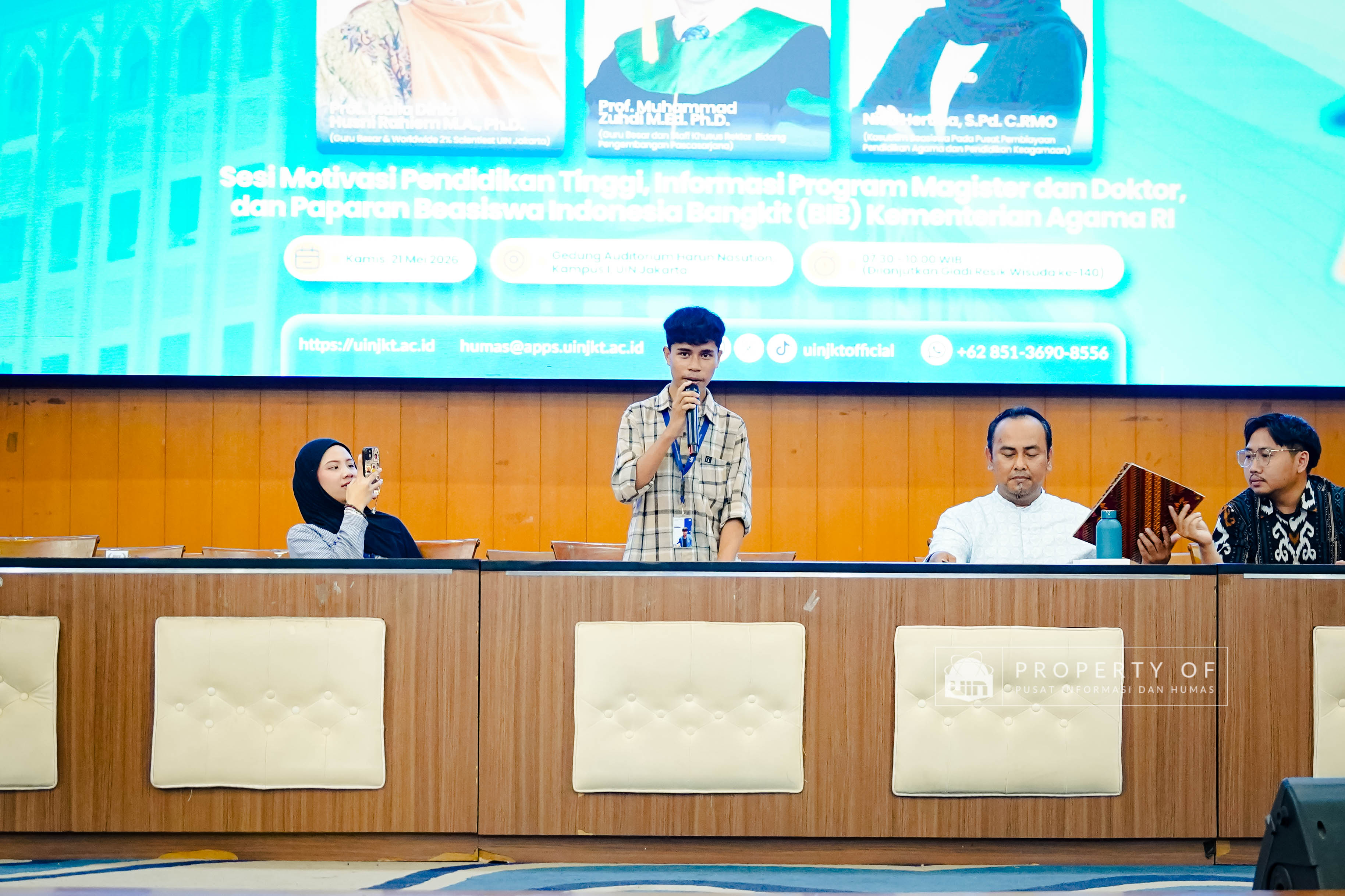 Pembekalan Wisuda 140 48