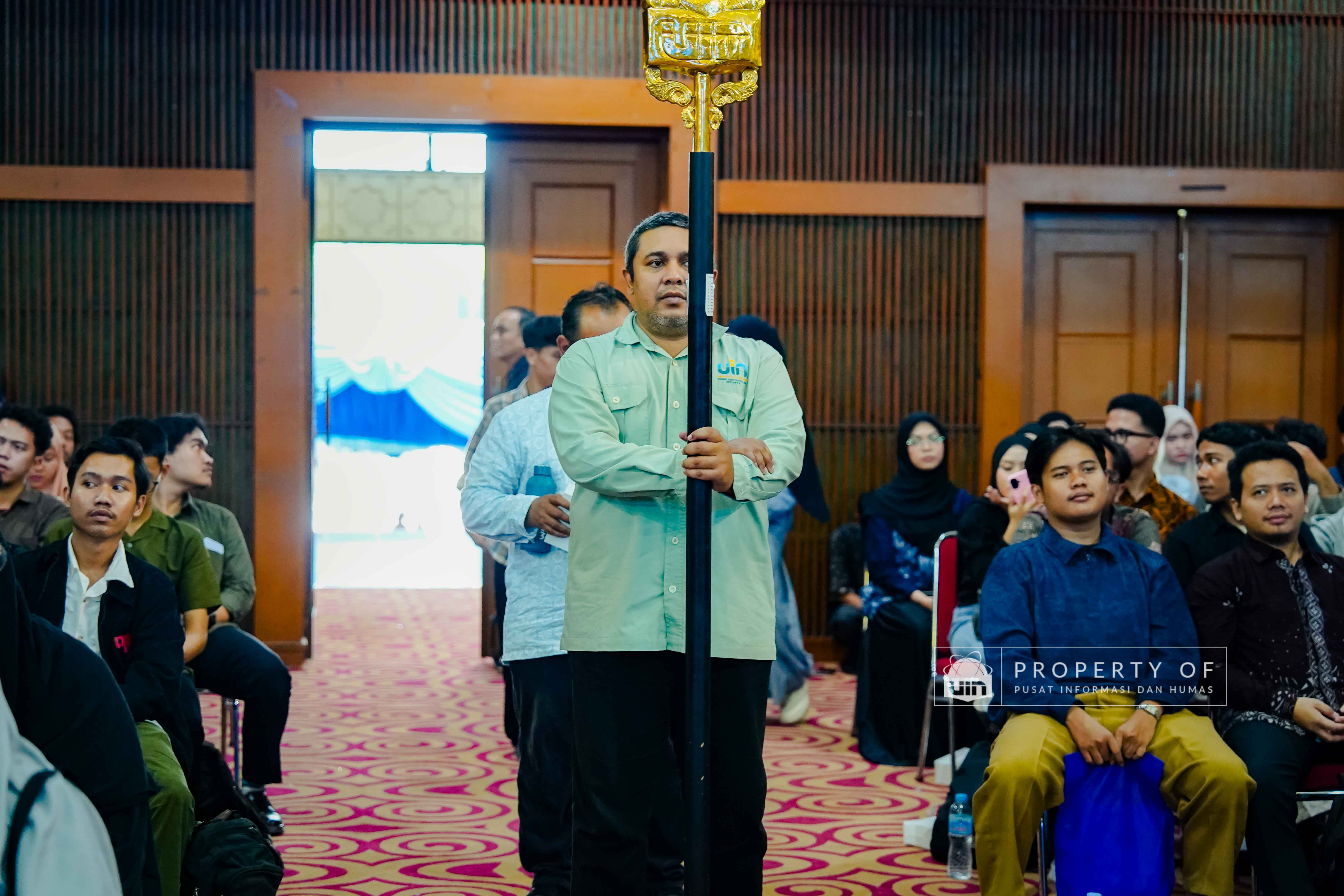 Pembekalan Wisuda 140 7