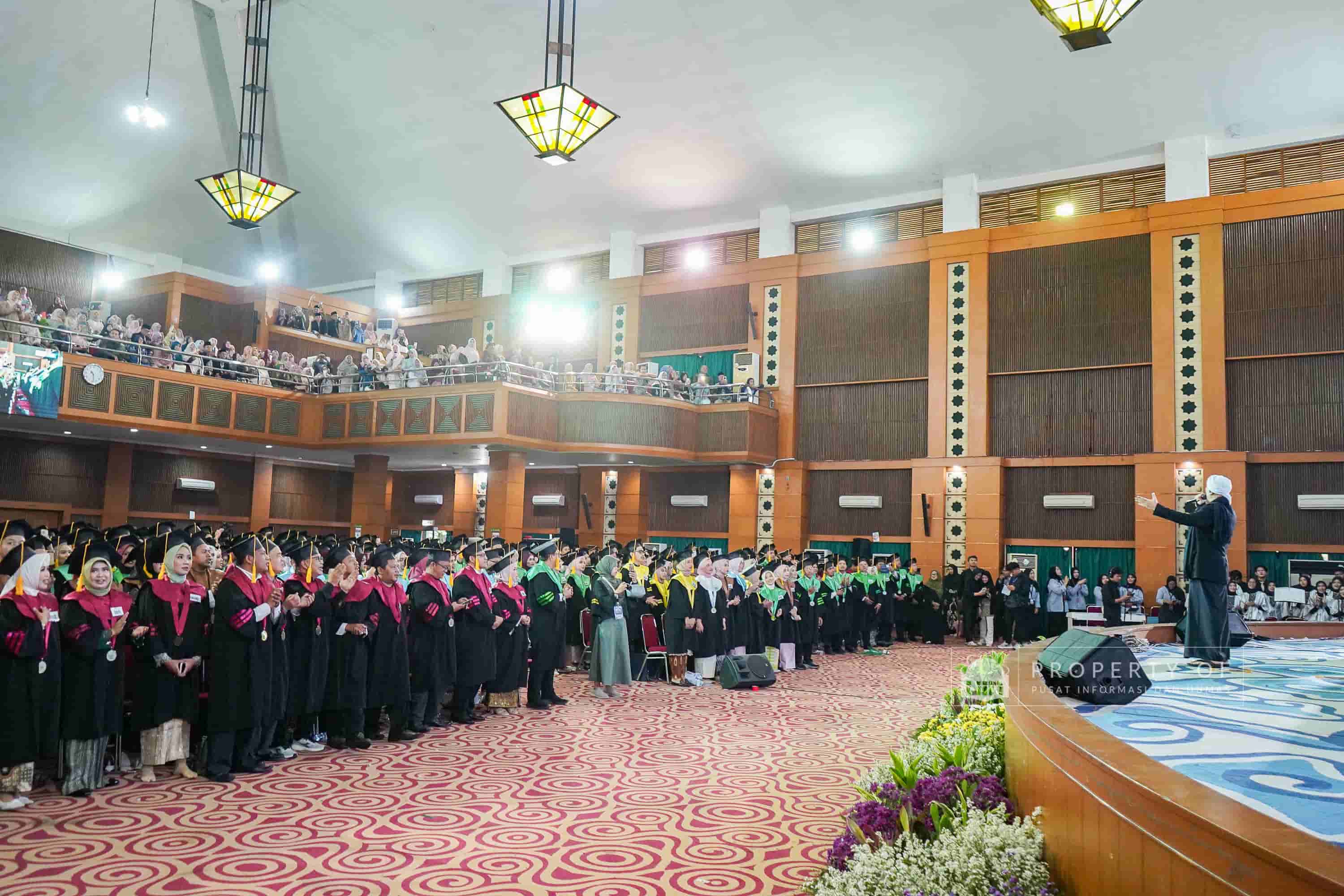 Wisuda 140 Hari Pertama 17