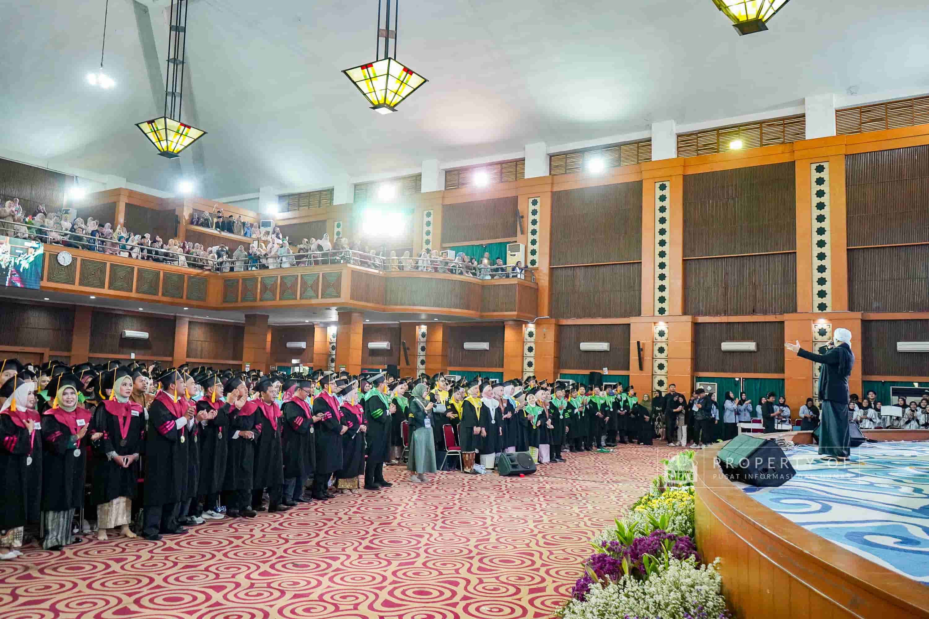 Wisuda 140 Hari Pertama 23