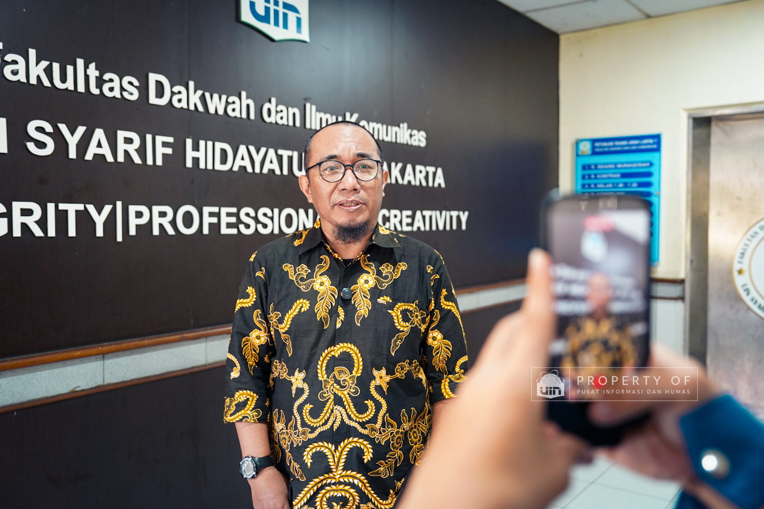 Mahasiswa Jurnalistik Lulus Non Skripsi - 38