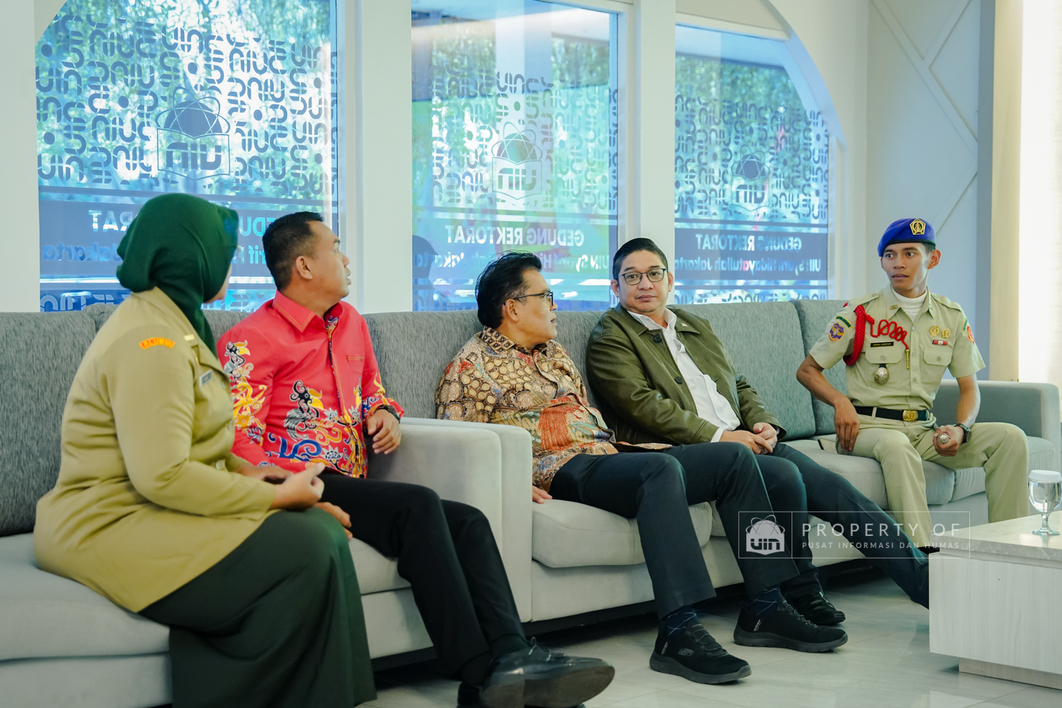 Pengukuhan Paskibra Menwa 2026 - Foto 1