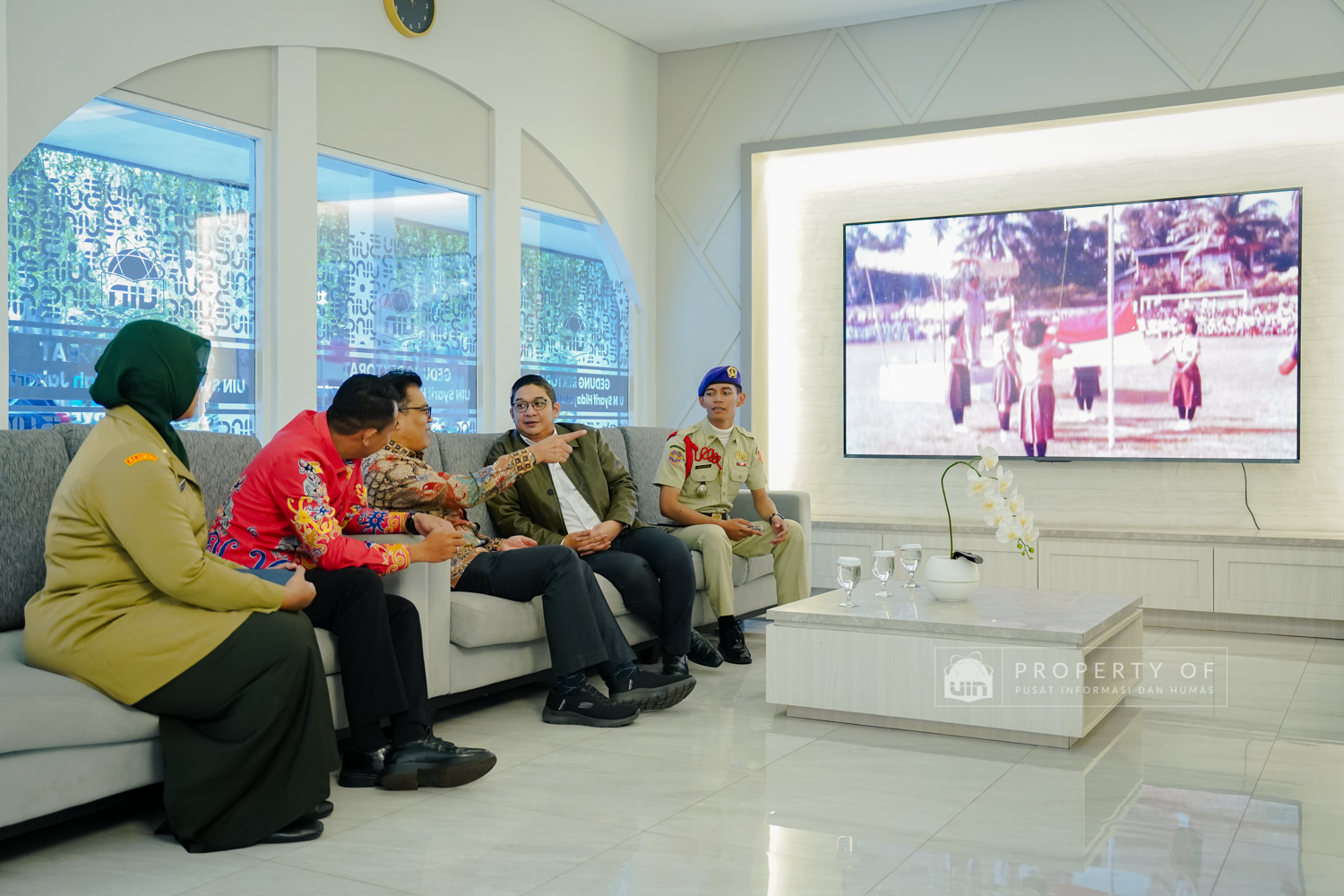 Pengukuhan Paskibra Menwa 2026 - Foto 3