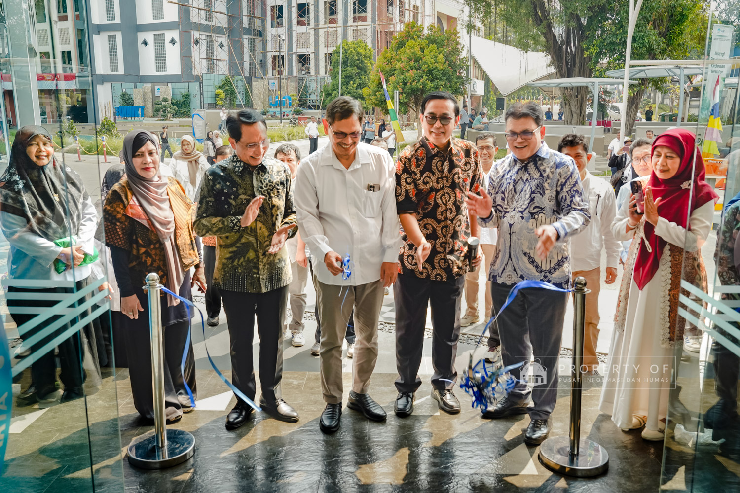 Peresmian Galeri Pusat Pengembangan Bisnis (P2B) UIN Jakarta dan Taman Teduh 12