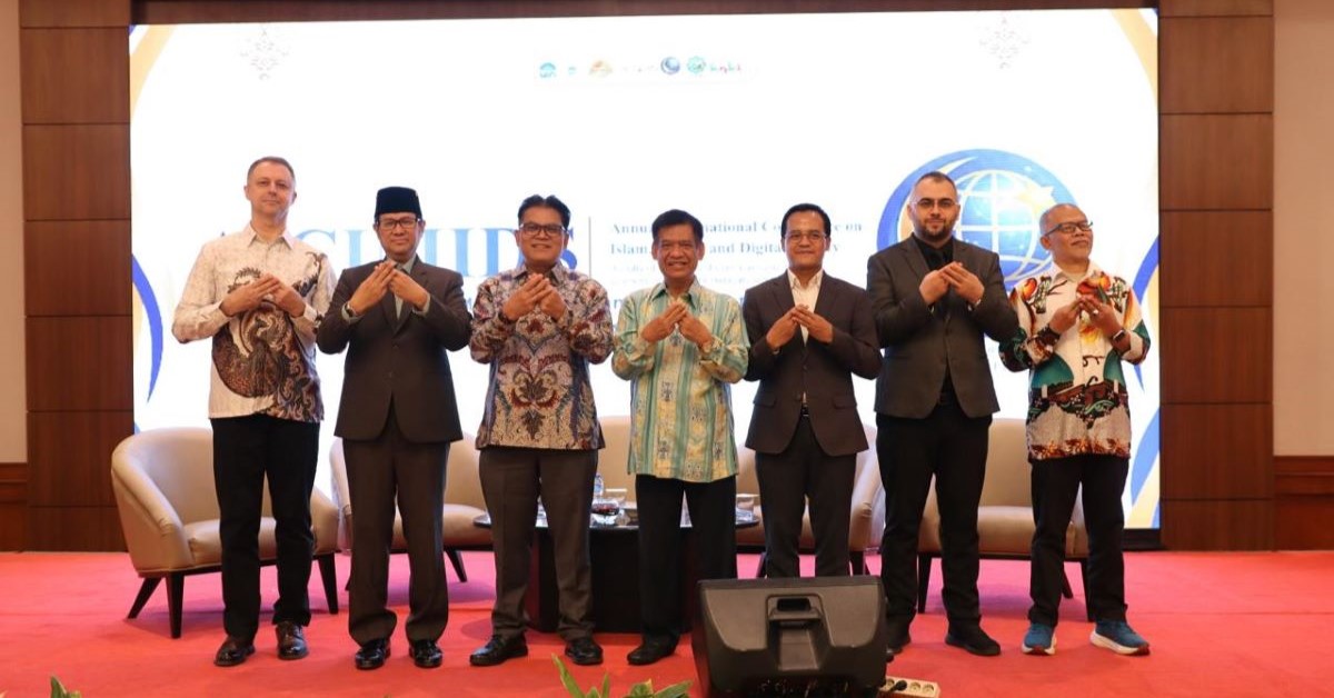 Buka AICIMIDS-FDIKOM 2026, Rektor Soroti Otoritas Keagamaan dan Identitas Muslim di Era Digital