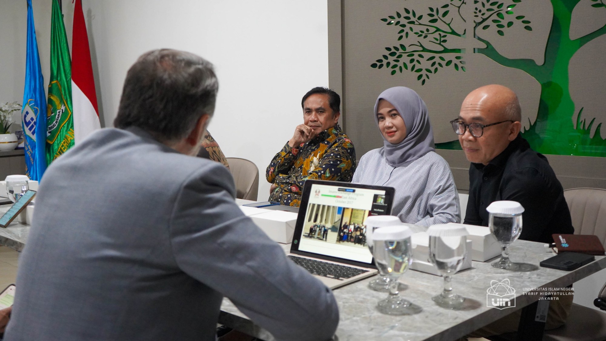 Dokumentasi Kunjungan Delegasi CECF Foto 8