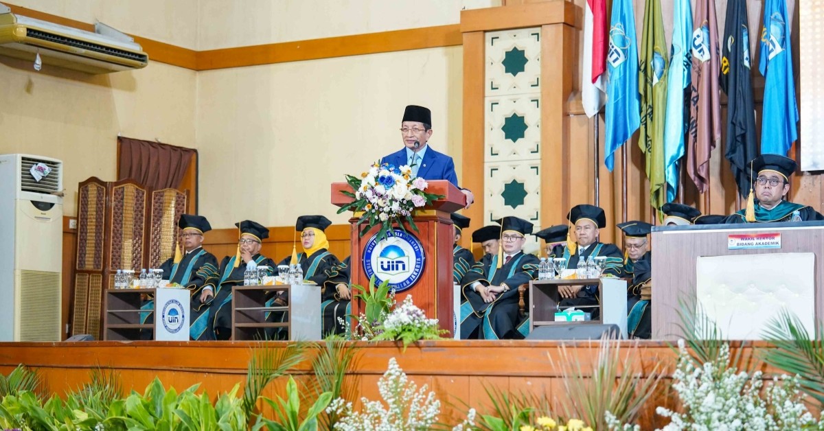 Hadiri Pengukuhan Guru Besar UIN Jakarta, Menag Dorong Kembalikan Kejayaan Keilmuan Ciputat