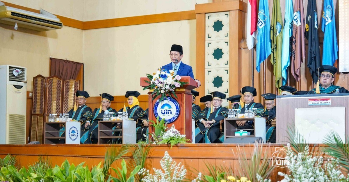 Hadiri Pengukuhan Guru Besar UIN Jakarta, Menag Dorong Kembalikan Kejayaan Keilmuan Ciputat