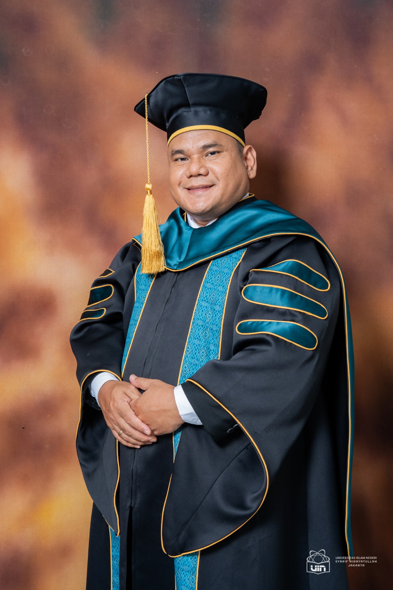 Prof. Dr. Hasani Ahmad Said, S.Th.I., M.A. - Foto 1