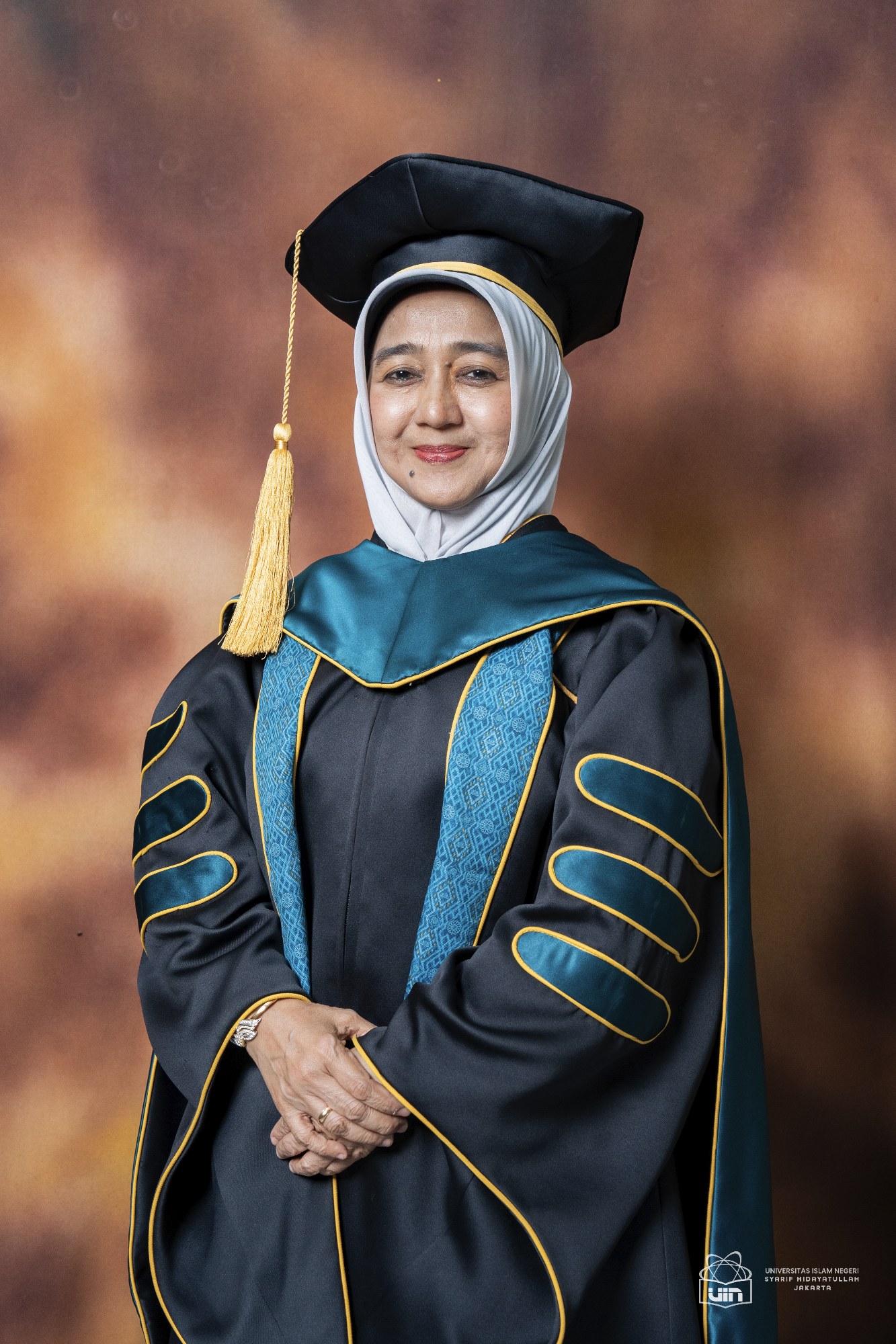 Prof. Dr. Lilik Ummi Kaltsum, M.A - Foto 1