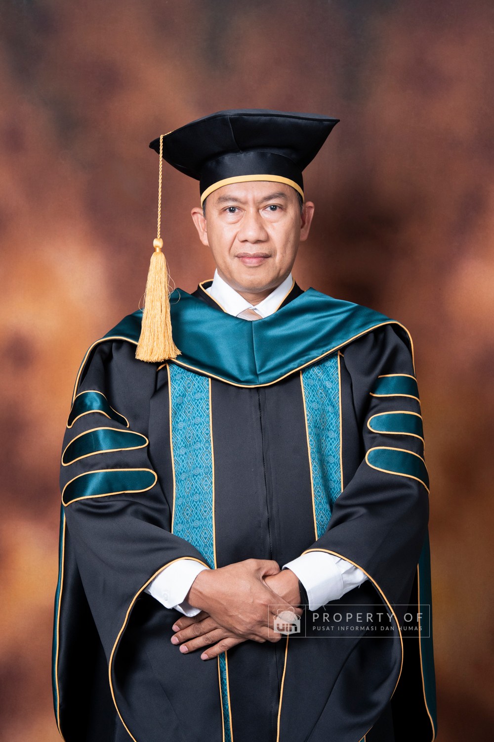 Prof. Dr. Zubair, M.Ag. 13