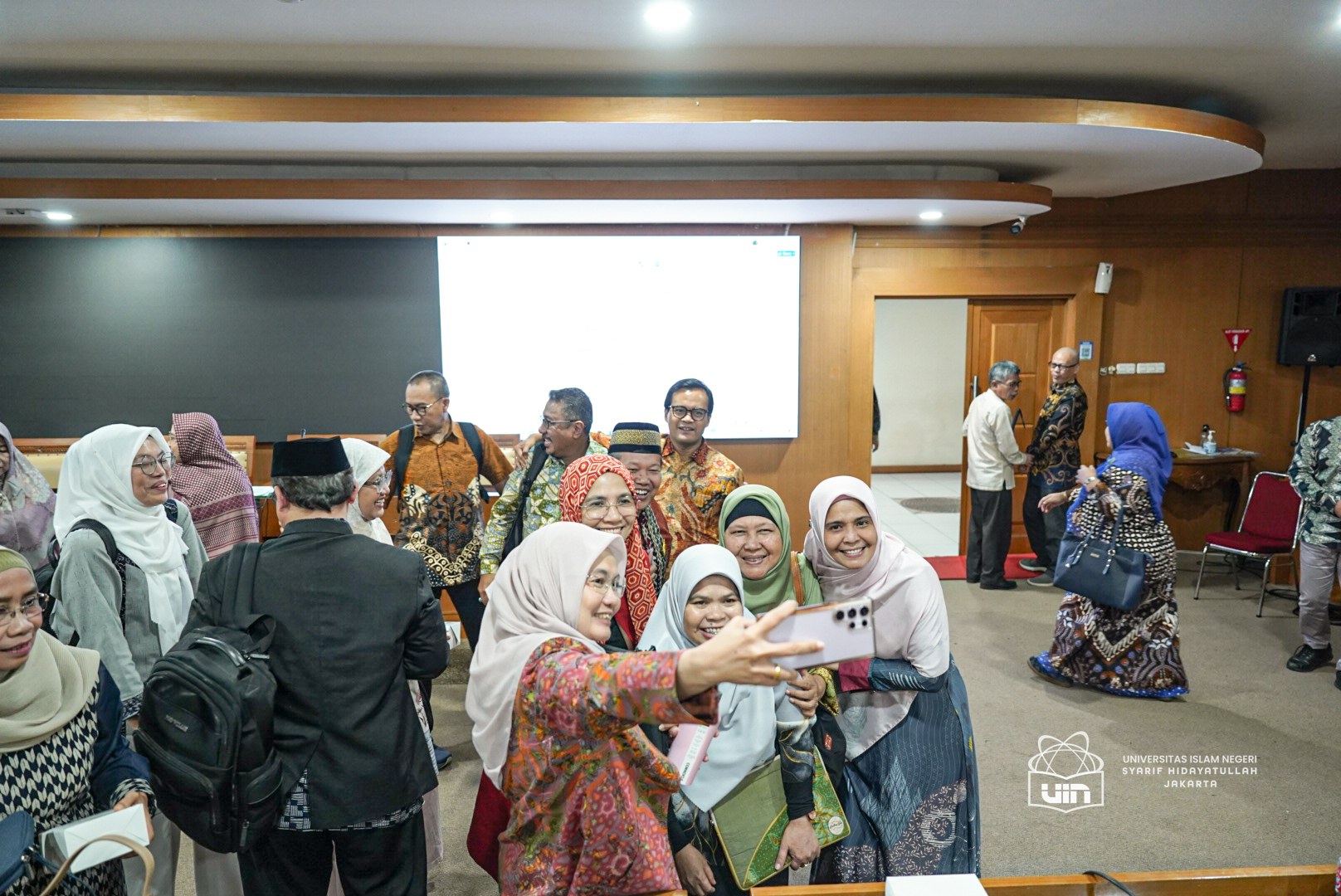 Dokumentasi Pemilihan Ketua dan Sekretaris Komisi SENAT Universitas 2026-2030 Foto 16