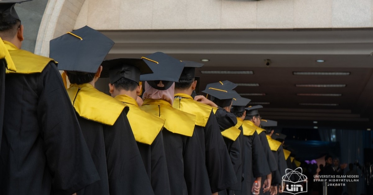 Hari Ketiga Wisuda ke-141: 829 Alumni UIN Jakarta Didorong Bisa Berdampak bagi Masyarakat