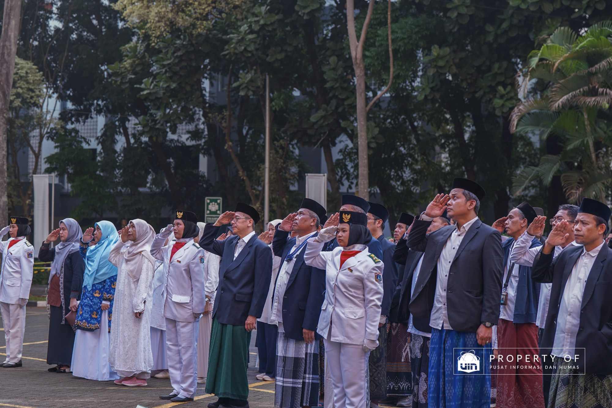 Dokumentasi Upacara Peringatan Hari Santri Nasional 2026 Foto 10
