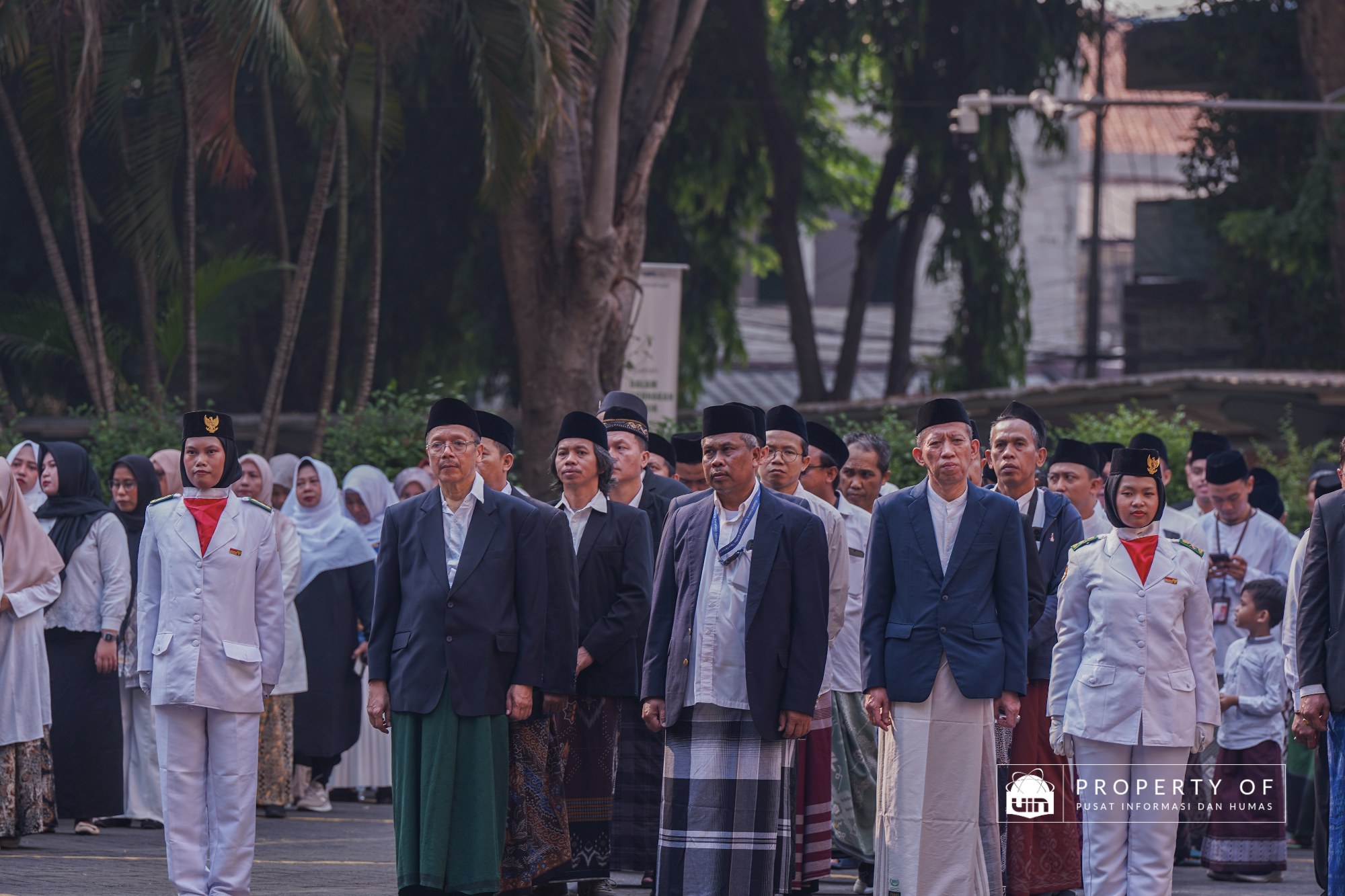Dokumentasi Upacara Peringatan Hari Santri Nasional 2026 Foto 28