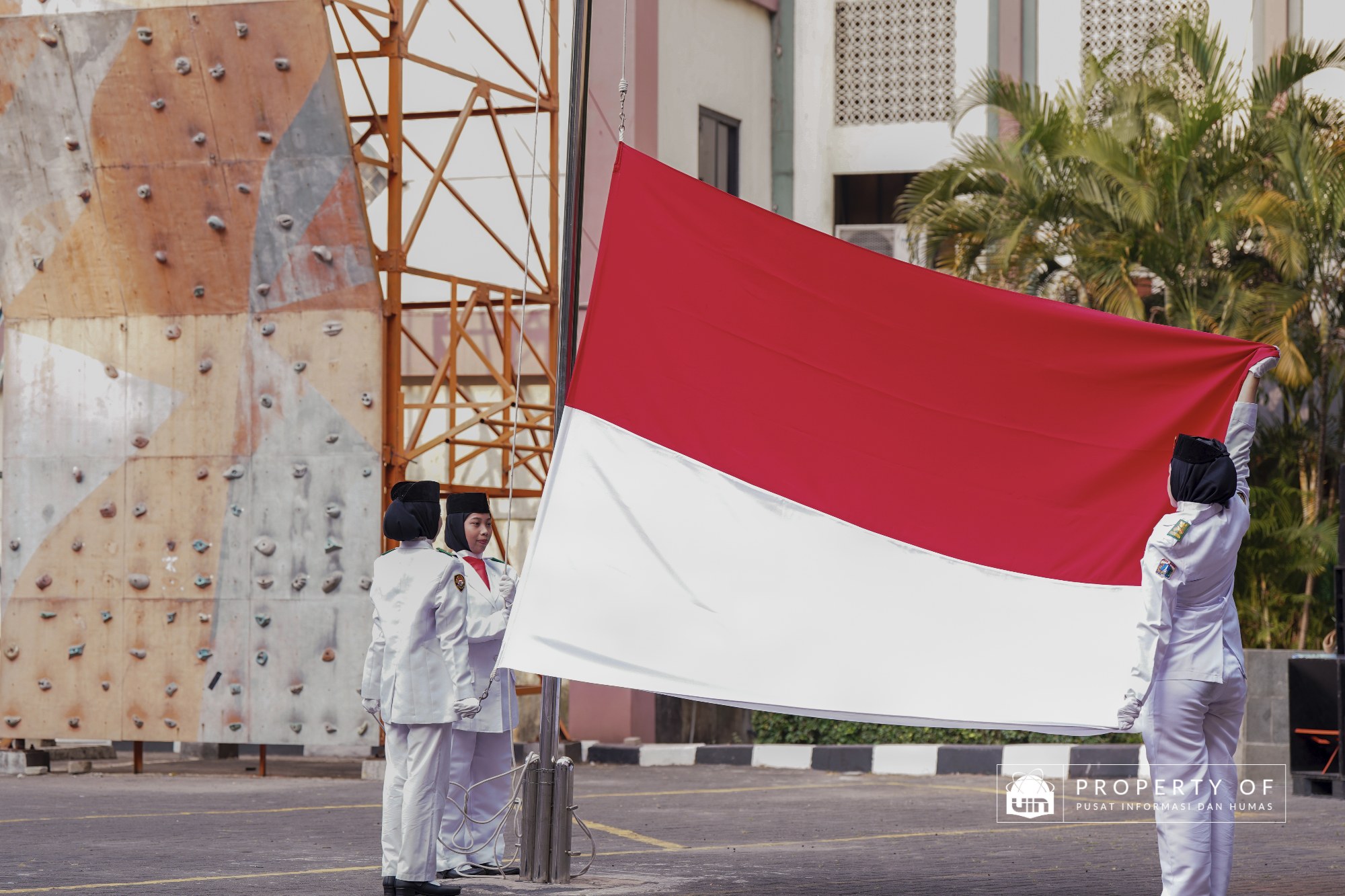 Dokumentasi Upacara Peringatan Hari Santri Nasional 2026 Foto 8