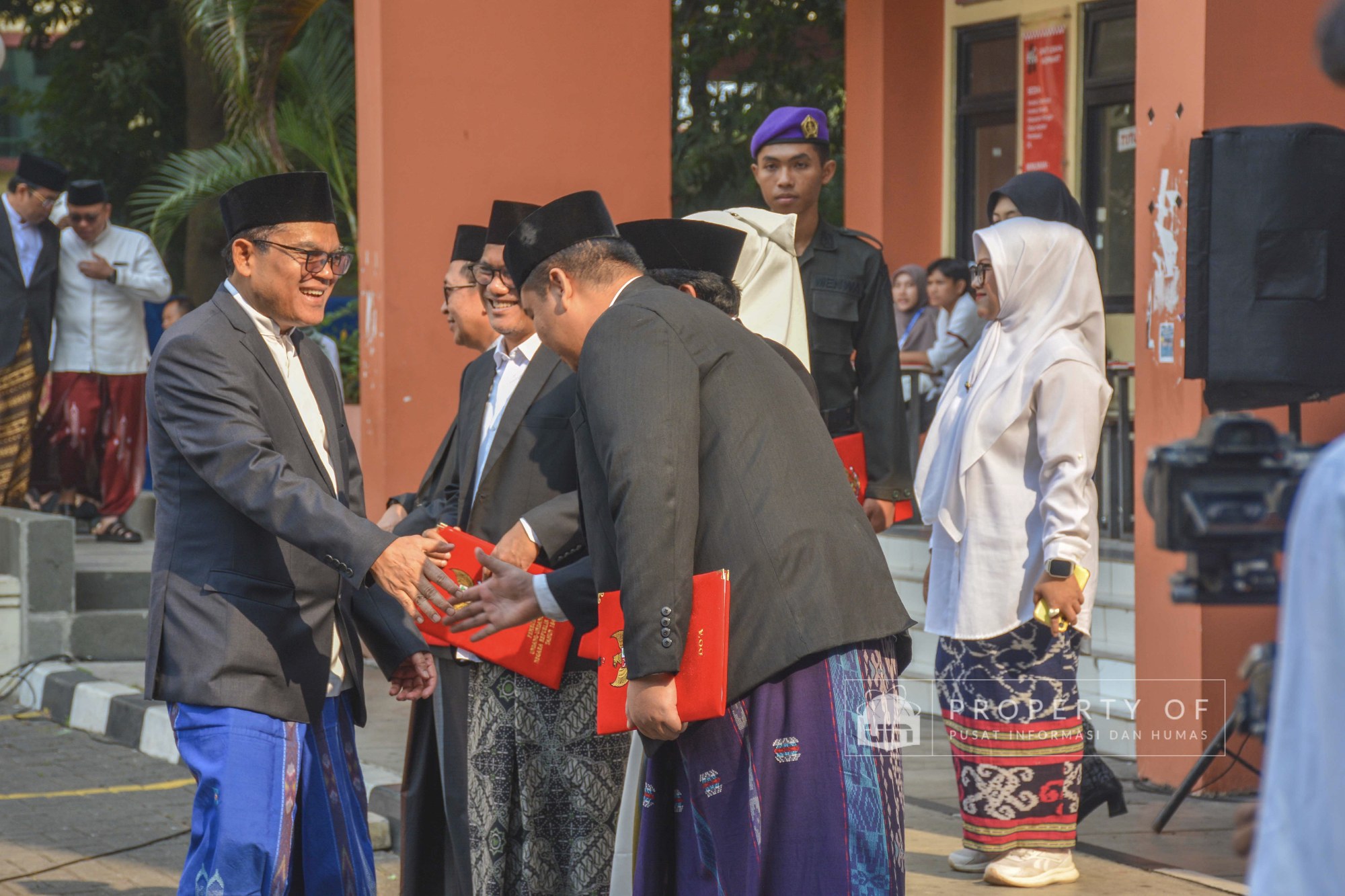 Dokumentasi Upacara Peringatan Hari Santri Nasional 2026 Foto 82