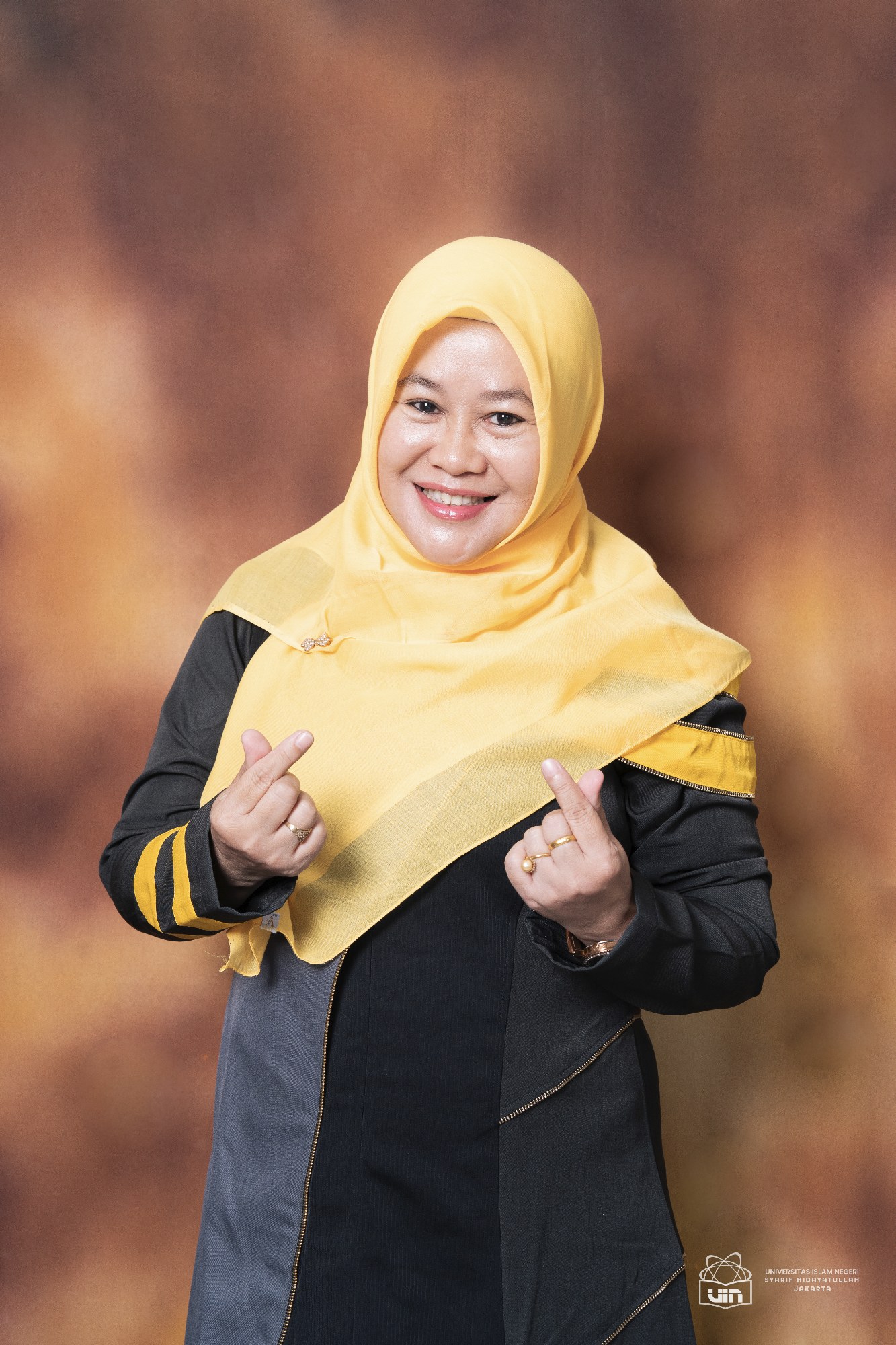 Prof. Dr. Nida Husna HR., M.Pd., MA TESOL. - Foto 1