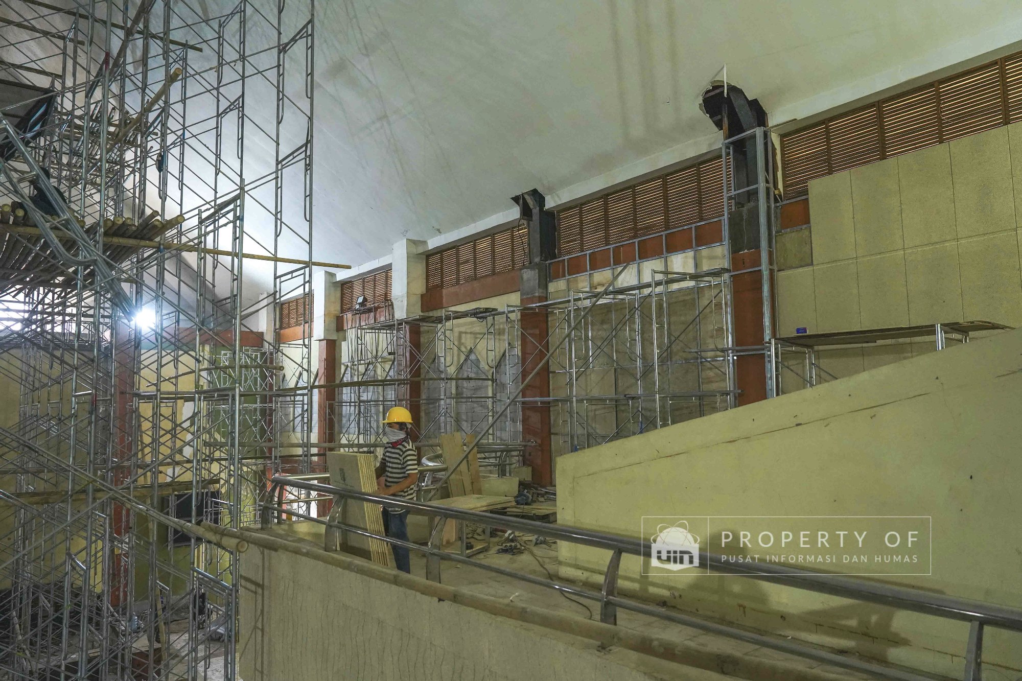Dokumentasi Dokumentasi Progres Renovasi Auditorium Harun Nasution Foto 9