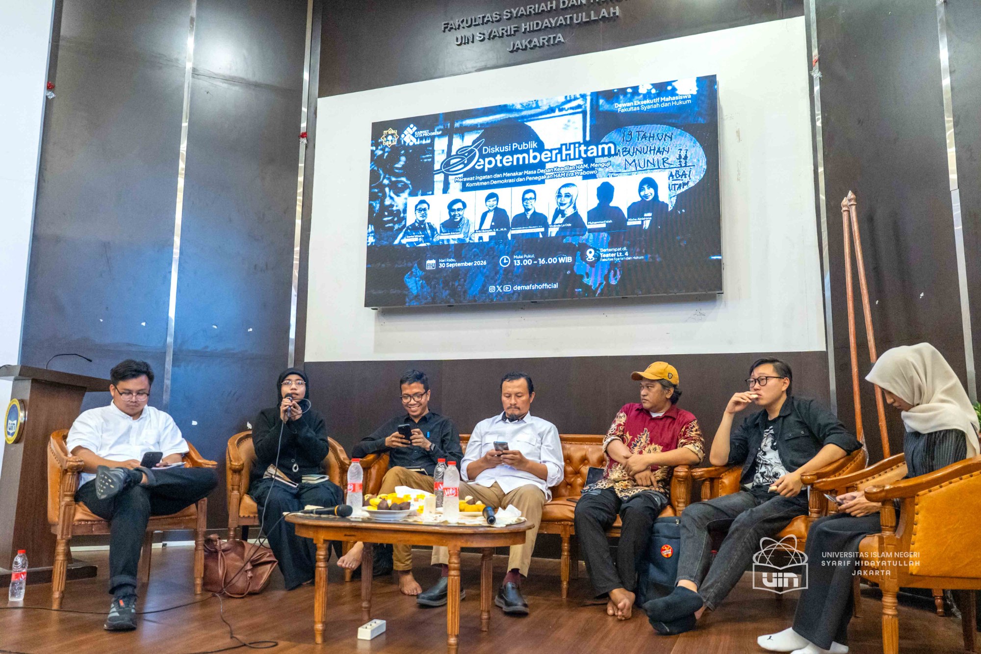 Dokumentasi Peringati September Hitam Foto 21