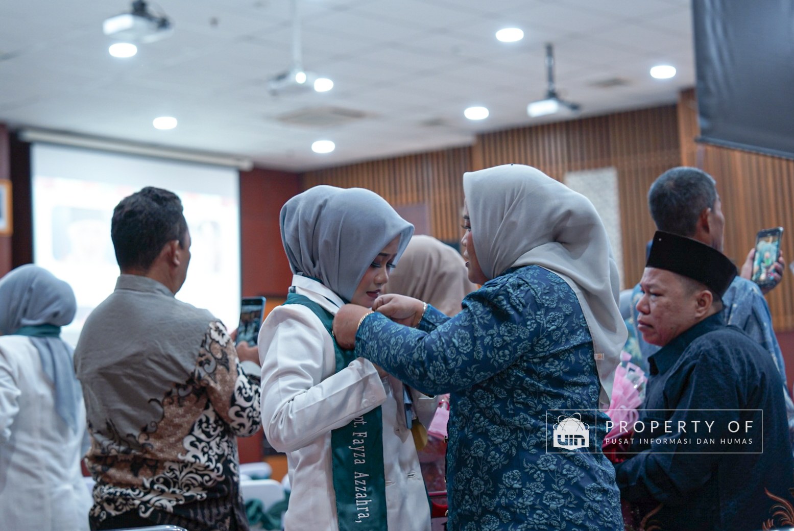 Dokumentasi Sumpah Apoteker XVII UIN Jakarta Foto 12