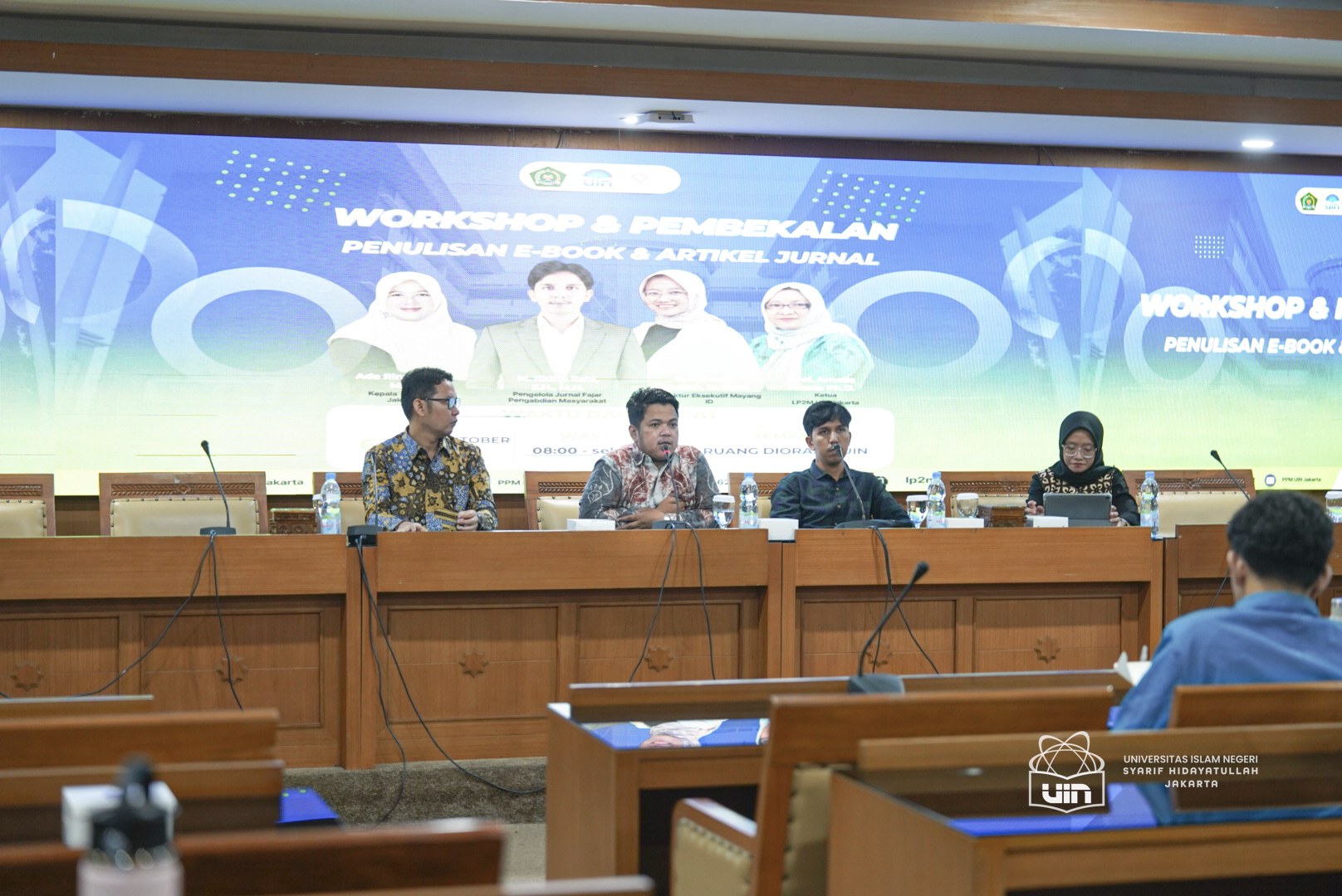 Dokumentasi Dokumentasi Workshop dan Pembekalan Penulisan E-Book dan Artikel Jurnal Foto 8