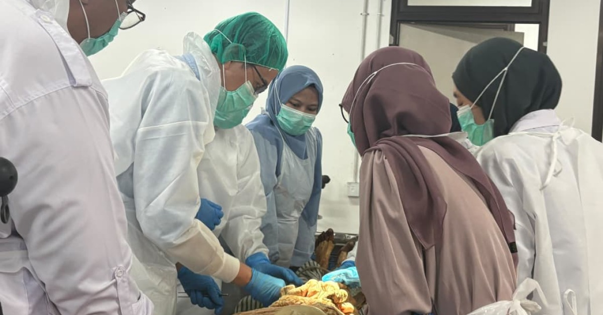 Perkuat Kompetensi Klinis Calon Spesialis Obgyn, Fakultas Kedokteran UIN Jakarta Gelar Workshop Kadaver