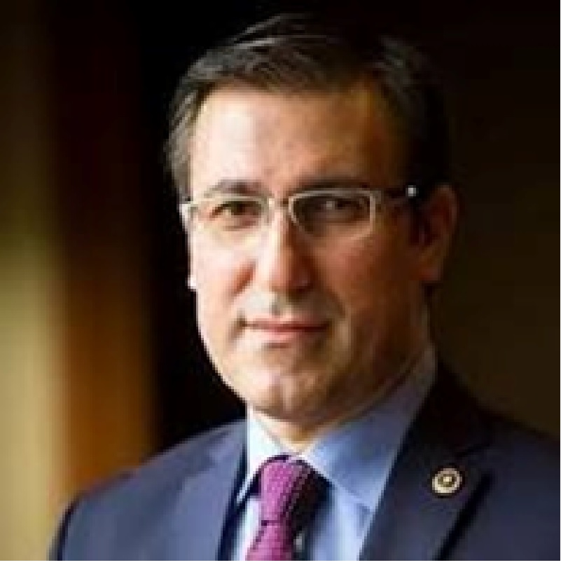 Prof.Dr. Talip K&uuml;&ccedil;&uuml;kcan Kimdir