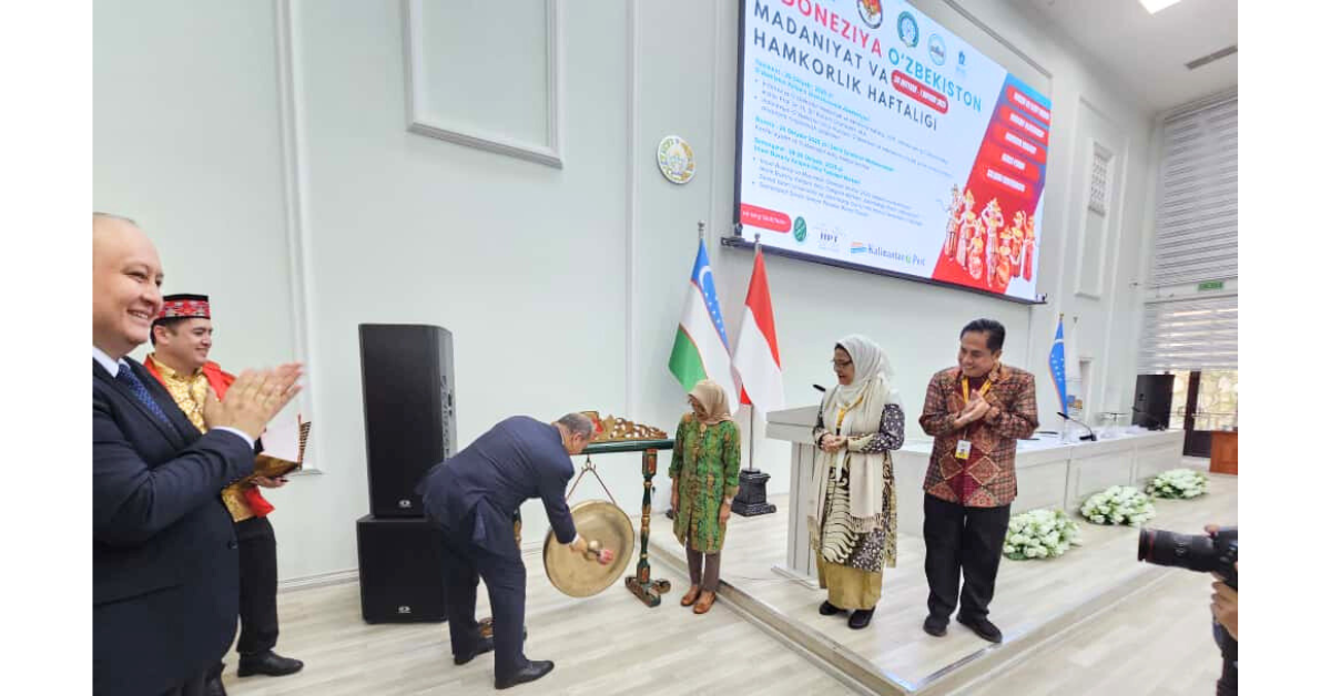 UIN Jakarta Delegation Officially Welcomed by the Rector of the International Islamic Academy of Uzbekistan