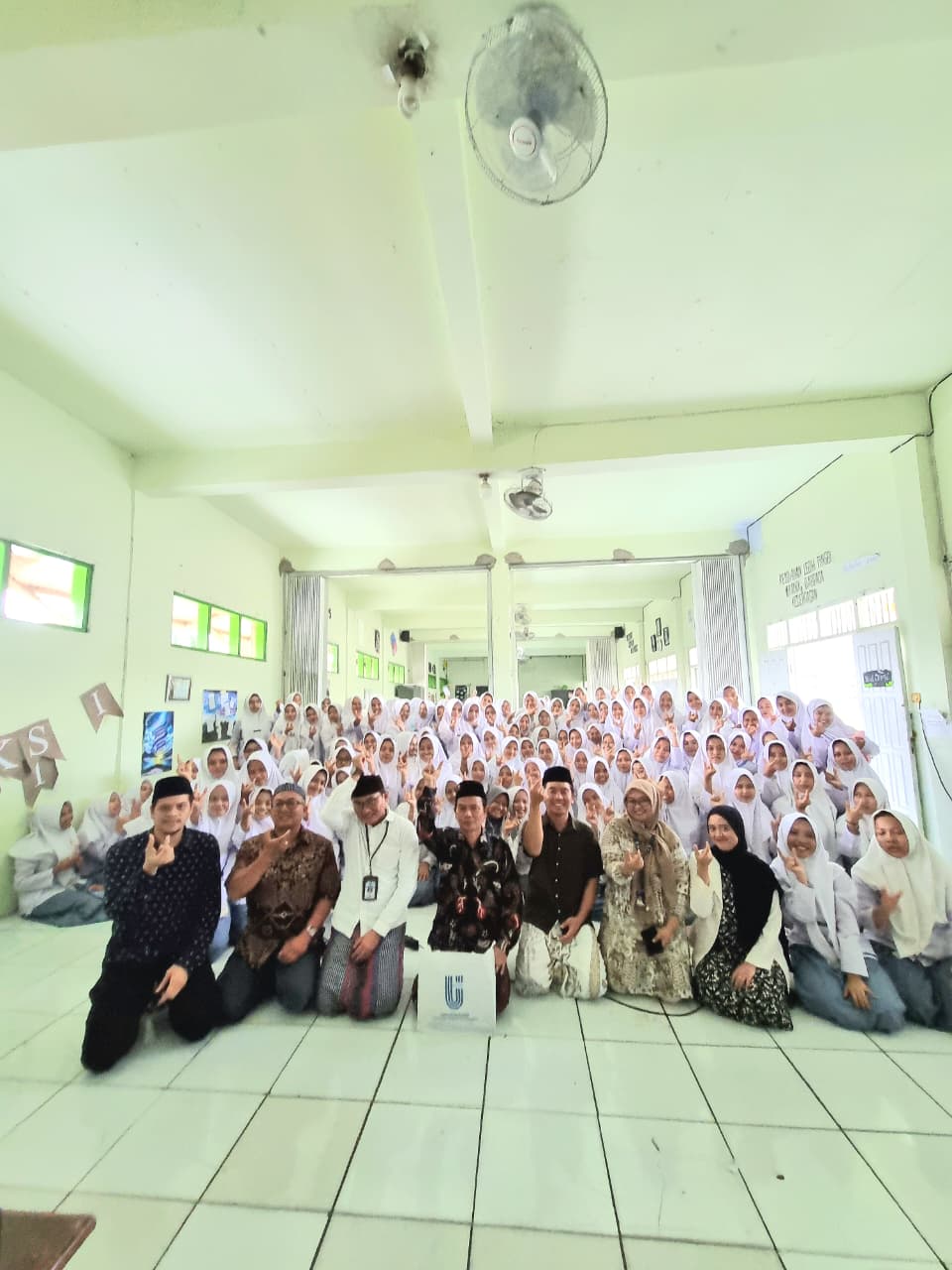 WhatsApp Image 2025-10-31 at 09.28.59 (1)