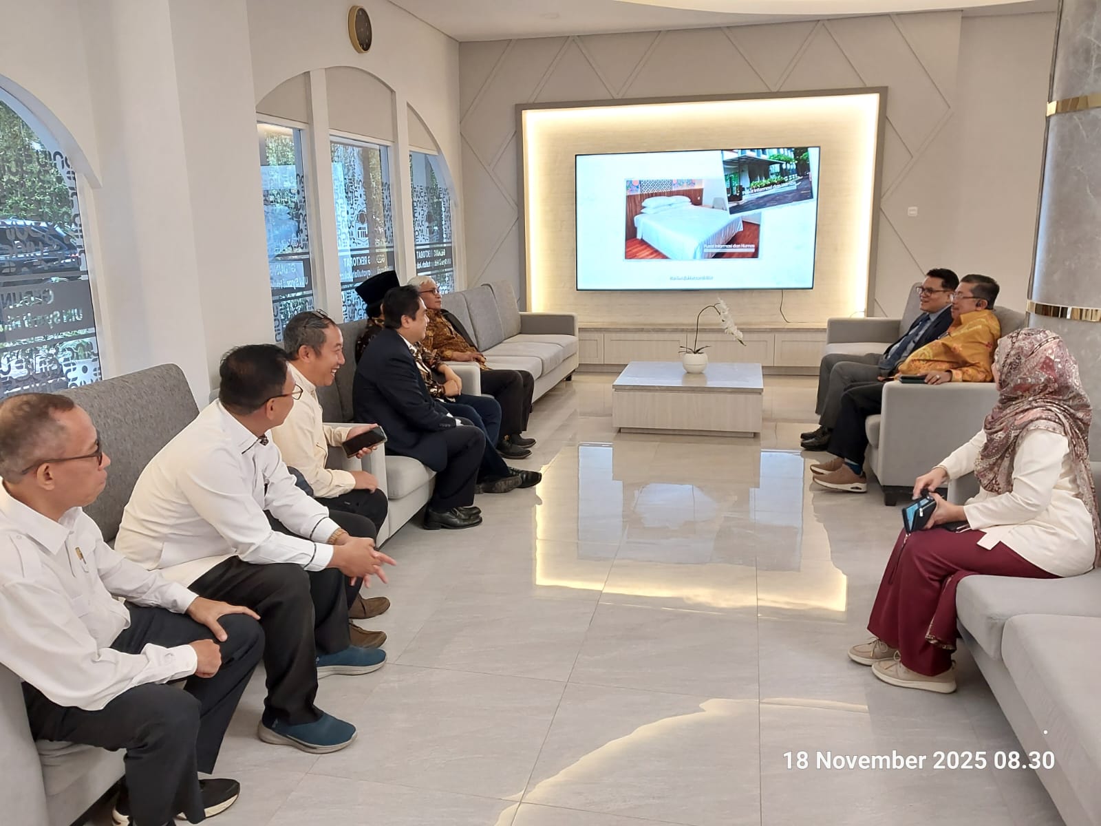 WhatsApp Image 2025-11-18 at 21.51.54 (1)