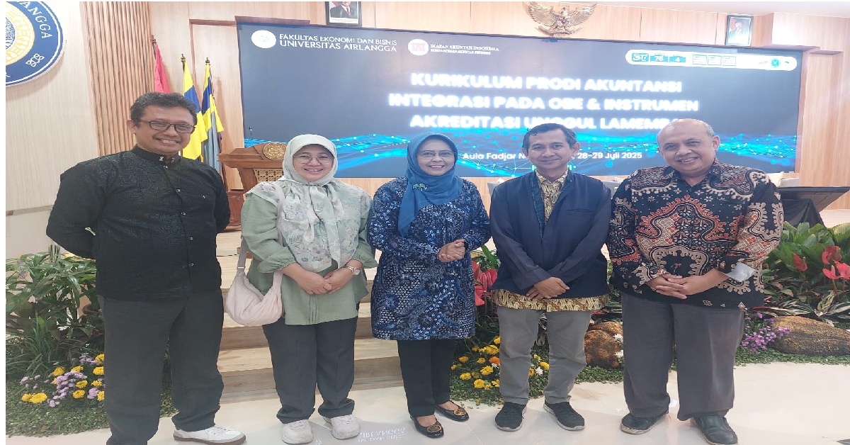 Integrasi Kurikulum OBE dan Instrumen Akreditasi Unggul LAMEMBA - Dosen dan Pimpinan Prodi Akuntansi dan Ekonomi Pembangunan hadiri Workshop di UNAIR Surabaya